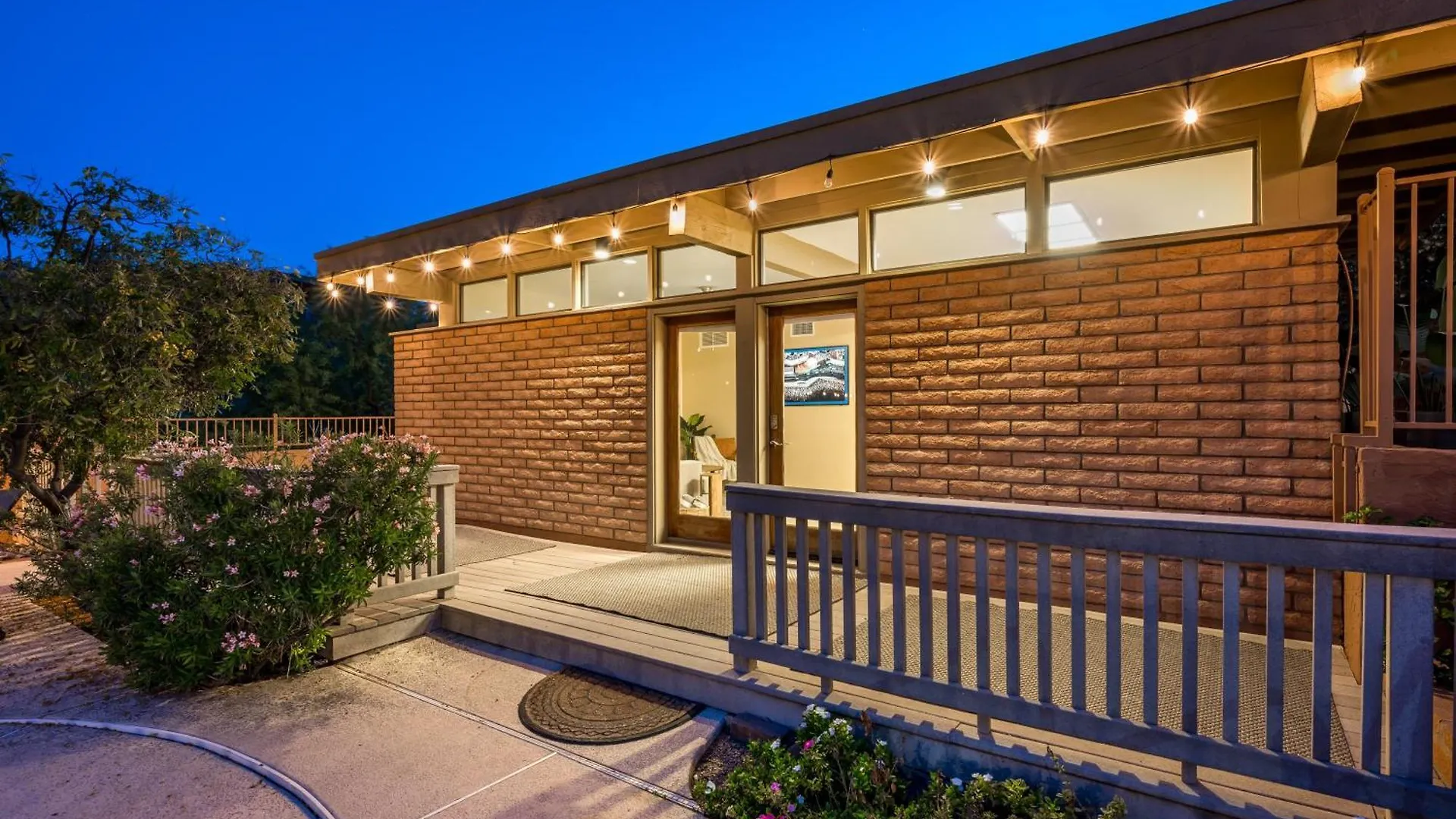 Grand Camelback Views Home With Jacuzzi And Pool. 凤凰城 0*,
