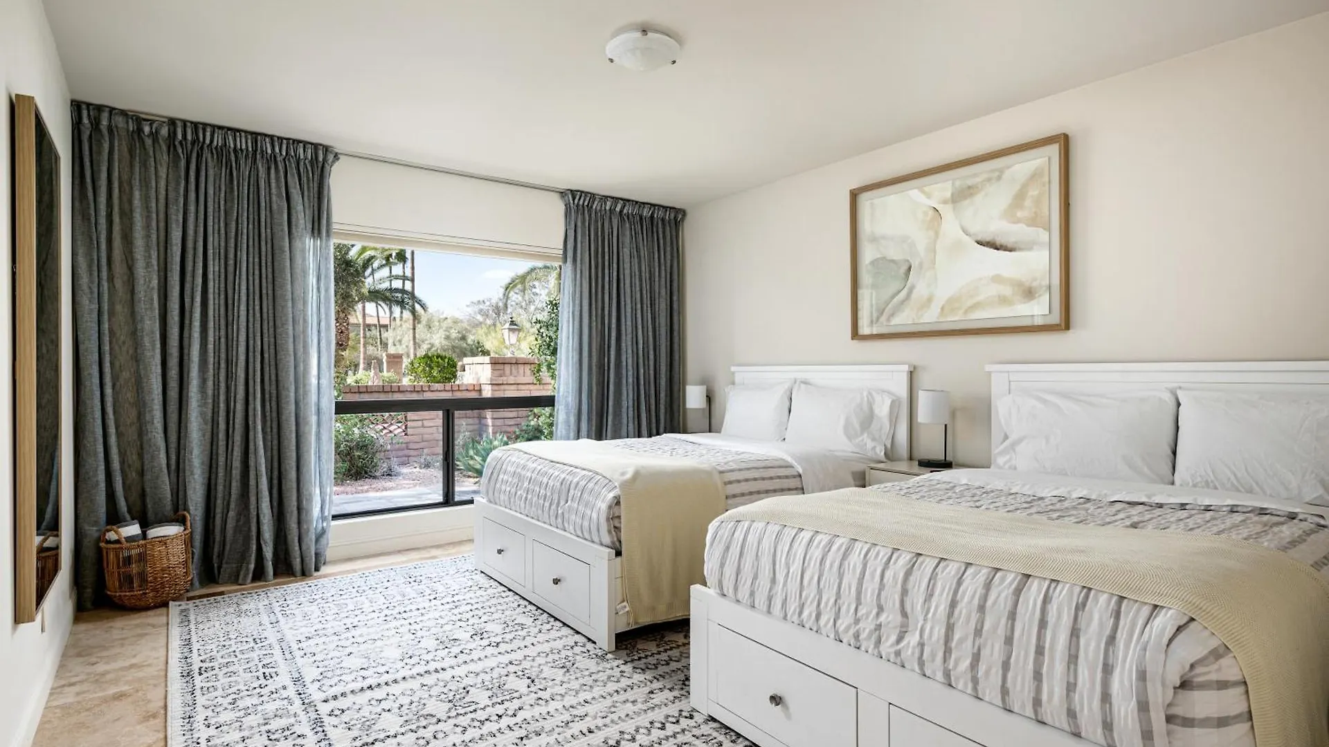 度假居 Grand Camelback Views Home With Jacuzzi And Pool. 凤凰城