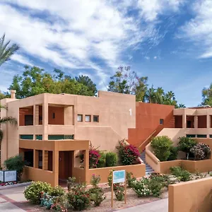 Feriested Orange Tree, Phoenix